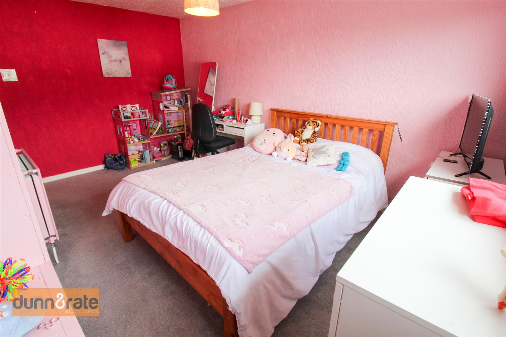 Larksfield Road, Smallthorne, Stoke-On-Trent